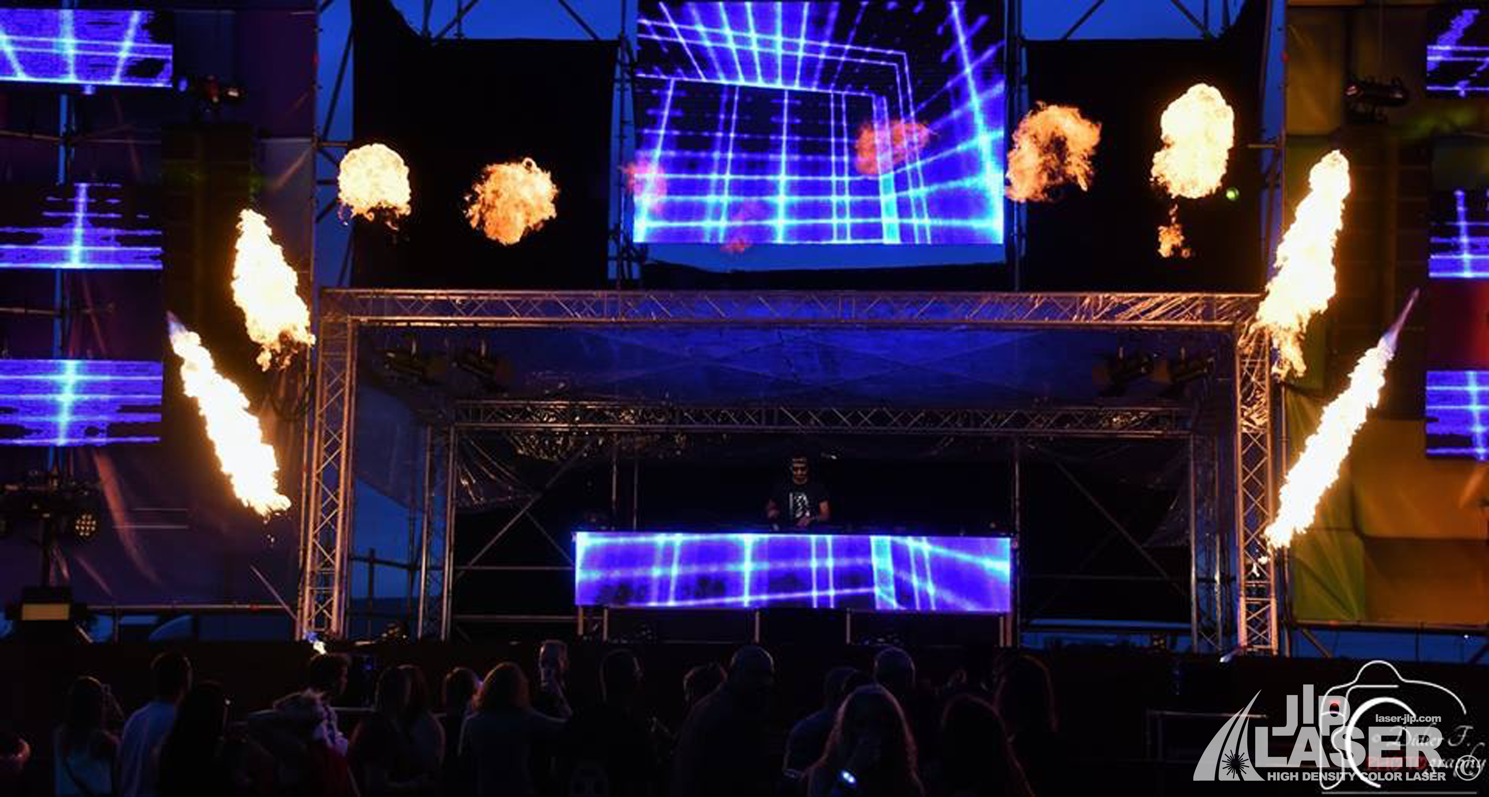 #LEDSCREEN #FIRE